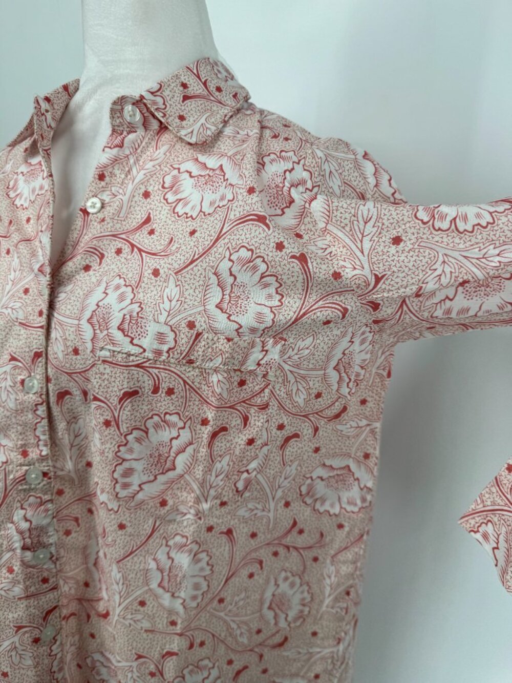 Julia Amory Floral Button-Down Tunic - Size Small NWT - Picture 5 of 13